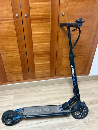 Patinete Eléctrico Zeelo Skateflash (negociable)