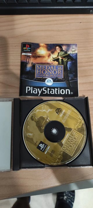 Medal of Honor Underground PS1