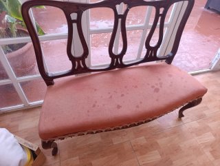 Antiguo tresillo madera y tela