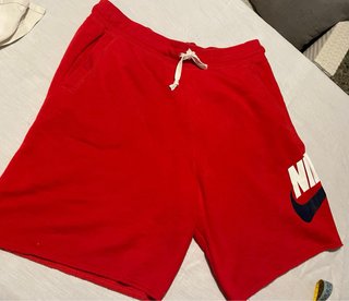 Pantaloncino Nike Rosso