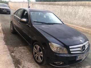 Mercedes-Benz Clase C 220cdi Aut