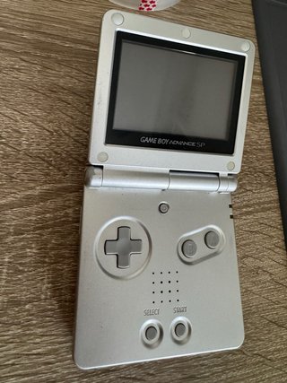 Nintendo Game Boy Advance SP Plata