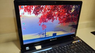 Portátil Packard Bell i3 con Windows 11