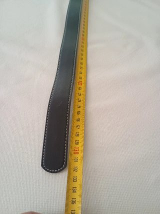 A estrenar Cinturón Max Mara Negro y Dorado