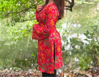 Túnica Kurti Estampado Floral Rojo