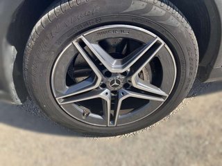 MERCEDES glc