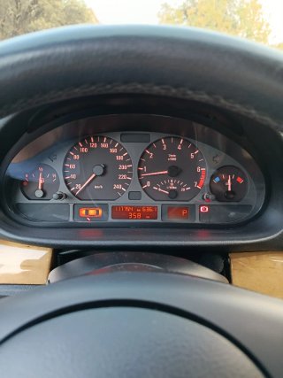 BMW 320IA 170CV 117.900 KM RECIEN PINTADO