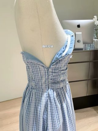 Vestido palabra de honor cuadros azul