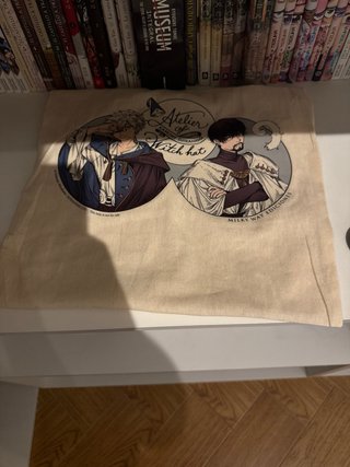 Bolsa Atelier of Witch Hat Expo Manga Barcelona