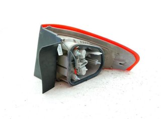 Ford 22480583 7s7113405a piloto tras izq mondeo iv