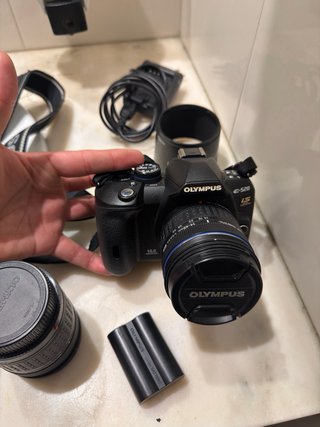 Olympus Cámara Réflex Negra