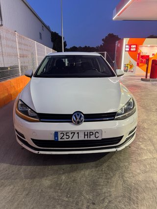 Volkswagen Golf 7 2.0 TDI 150 CV – MUY CUIDADO