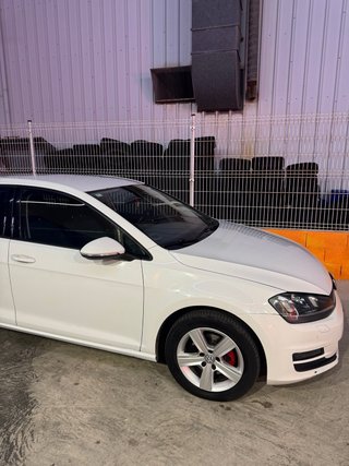 Volkswagen Golf 7 2.0 TDI 150 CV – MUY CUIDADO