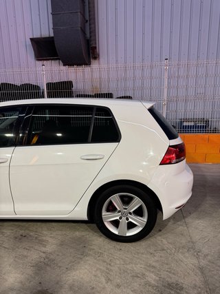 Volkswagen Golf 7 2.0 TDI 150 CV – MUY CUIDADO