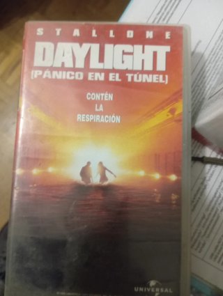 Película VHS Daylight (Pánico en el Túnel)