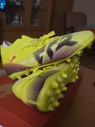 Botas Fútbol Puma Future 8 Match MG Hombre