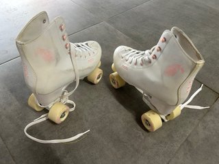 Patines Decathlon 4 Ruedas Blancos