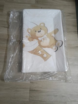Cambiador de bebé con osito