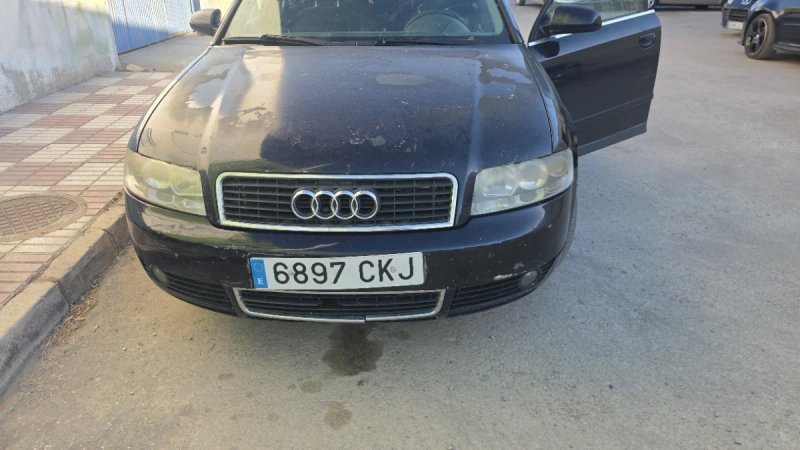 Audi A4 2003 - foto 1