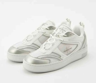 Zapatillas Calvin Klein Talla 40 Plata y Blanco