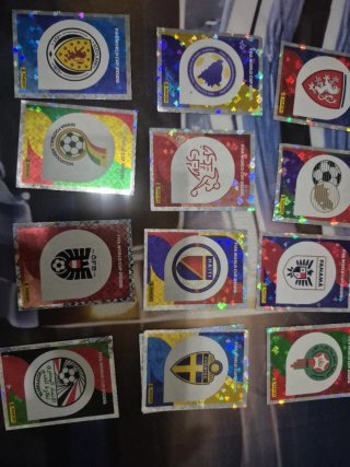 Cromos Mundiales 2026 Escudos