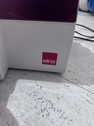 Bordadora Elna Exclusive 830L