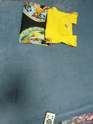 Conjunto Falda y Camiseta Talla L/XL