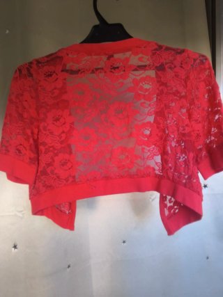 Bolero encaje floral rojo
