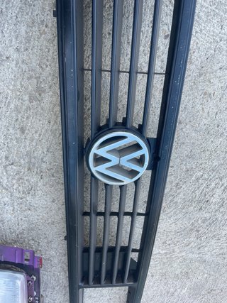 Faros y parrilla VW T3