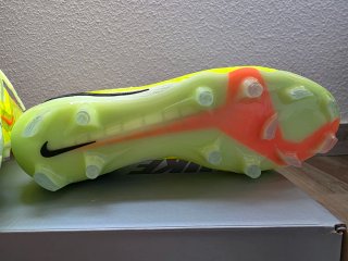 Botas Futbol Nike Phantom 6 Low Elite FG
