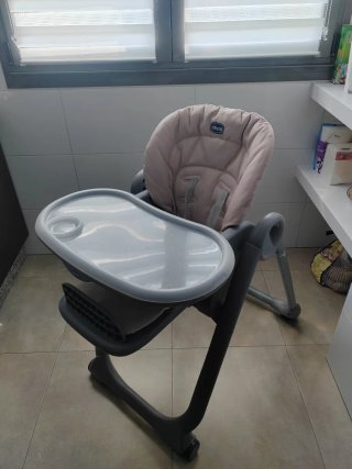 Trona Chicco color gris y rosa