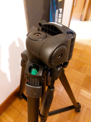 Trípode Nikon Prostaff - Nuevo en caja original