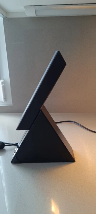 Lámpara de escritorio moderna negra