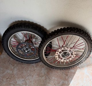 Beta RR 50 Enduro/Motard ( 2023 ) Roja impecable.