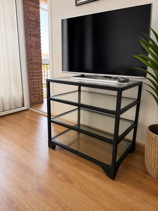 Mueble auxiliar cristal y metal