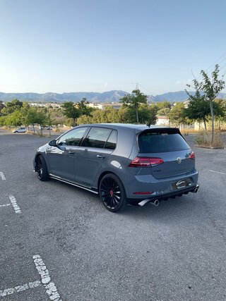 Volkswagen Golf GTI TCR 2.0 TSI 213kW(290CV) DSG