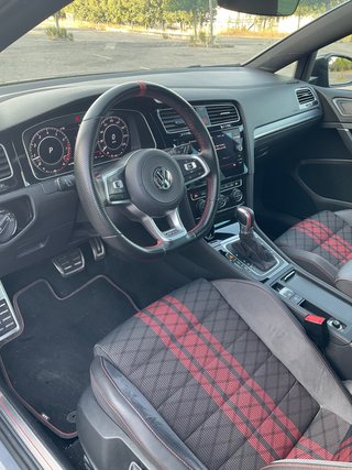 Volkswagen Golf GTI TCR 2.0 TSI 213kW(290CV) DSG