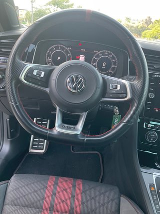 Volkswagen Golf GTI TCR 2.0 TSI 213kW(290CV) DSG