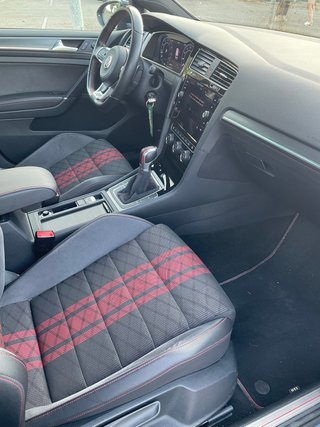 Volkswagen Golf GTI TCR 2.0 TSI 213kW(290CV) DSG