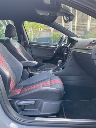 Volkswagen Golf GTI TCR 2.0 TSI 213kW(290CV) DSG