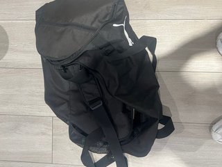 Mochila Puma Gimnasio Negra