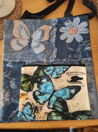 Pack bolso tote y neceser mariposas