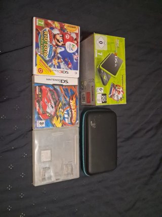 Nintendo 2DS XL Verde y Negra