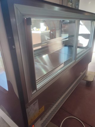Vitrina Pastelera Refrigerada