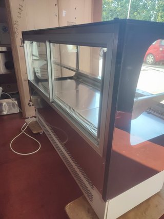 Vitrina Pastelera Refrigerada