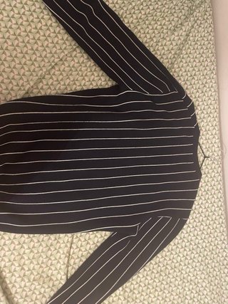 Maglione Lacoste a righe blu e bianche
