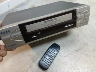 Videoregistratore Tensai TVR-504 VS con telecomand
