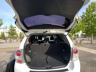 TOYOTA verso