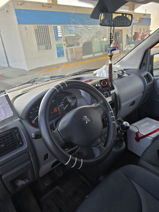 Peugeot Expert 2012