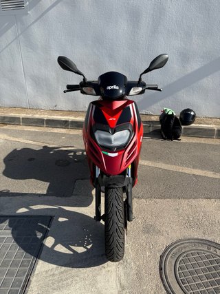 Aprilia 49cc - SR 50 MOTARD